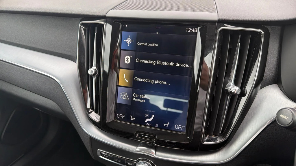 Volvo XC60 D4 Momentum Awd Grey #15