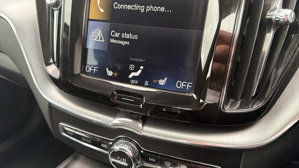 Volvo XC60 D4 Momentum Awd Grey #16