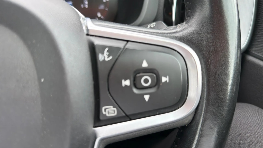 Volvo XC60 D4 Momentum Awd Grey #21