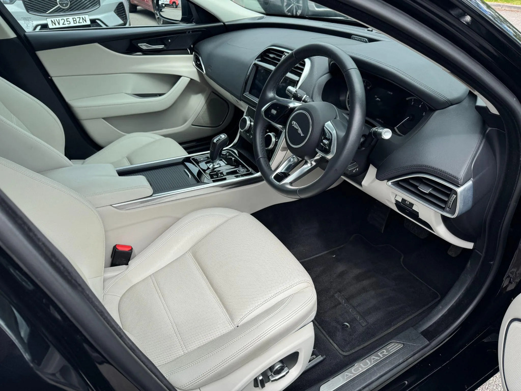 Jaguar XE 2.0 D180 S Euro 6 Ss Grey #11