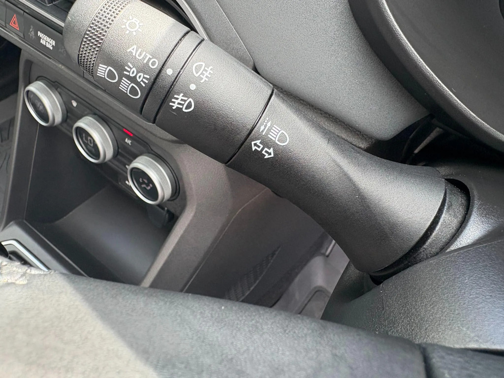 Dacia Jogger 1.6 Hybrid Extreme Euro 6 S S White #18