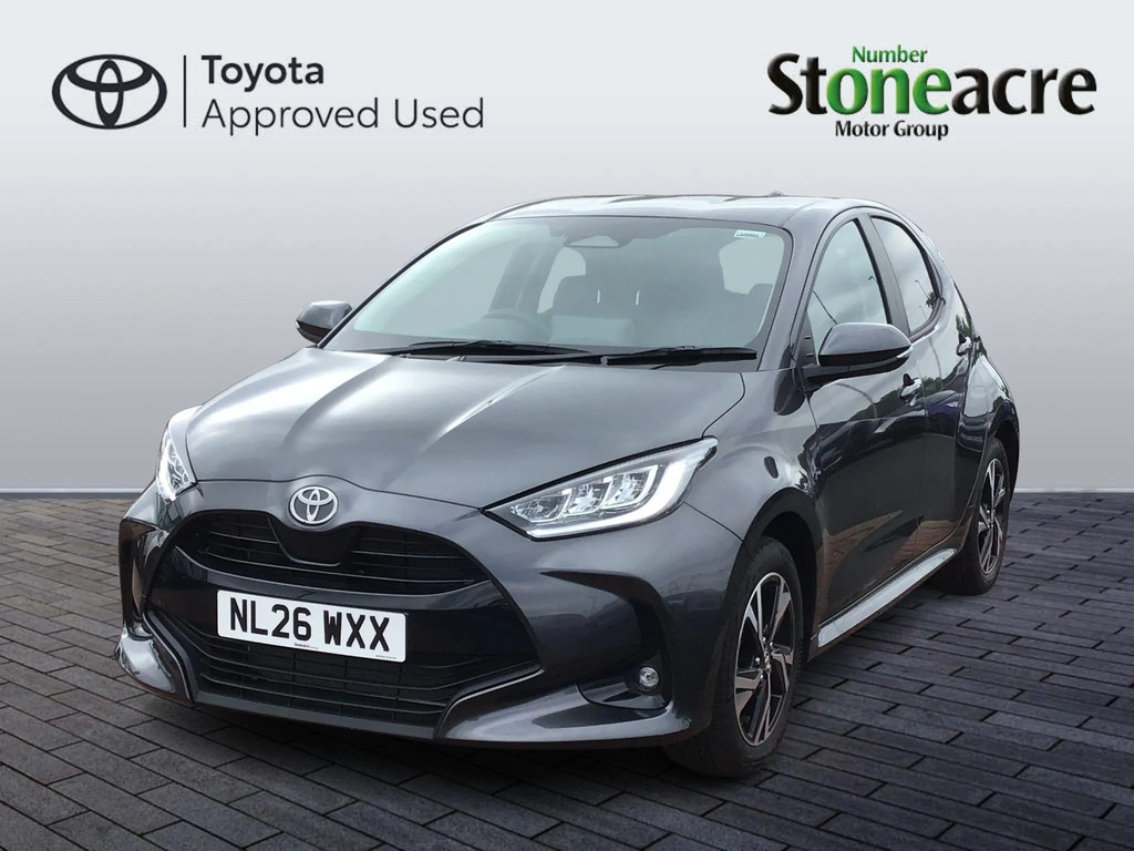 Toyota Yaris 1.5 Hybrid Design Cvt #3