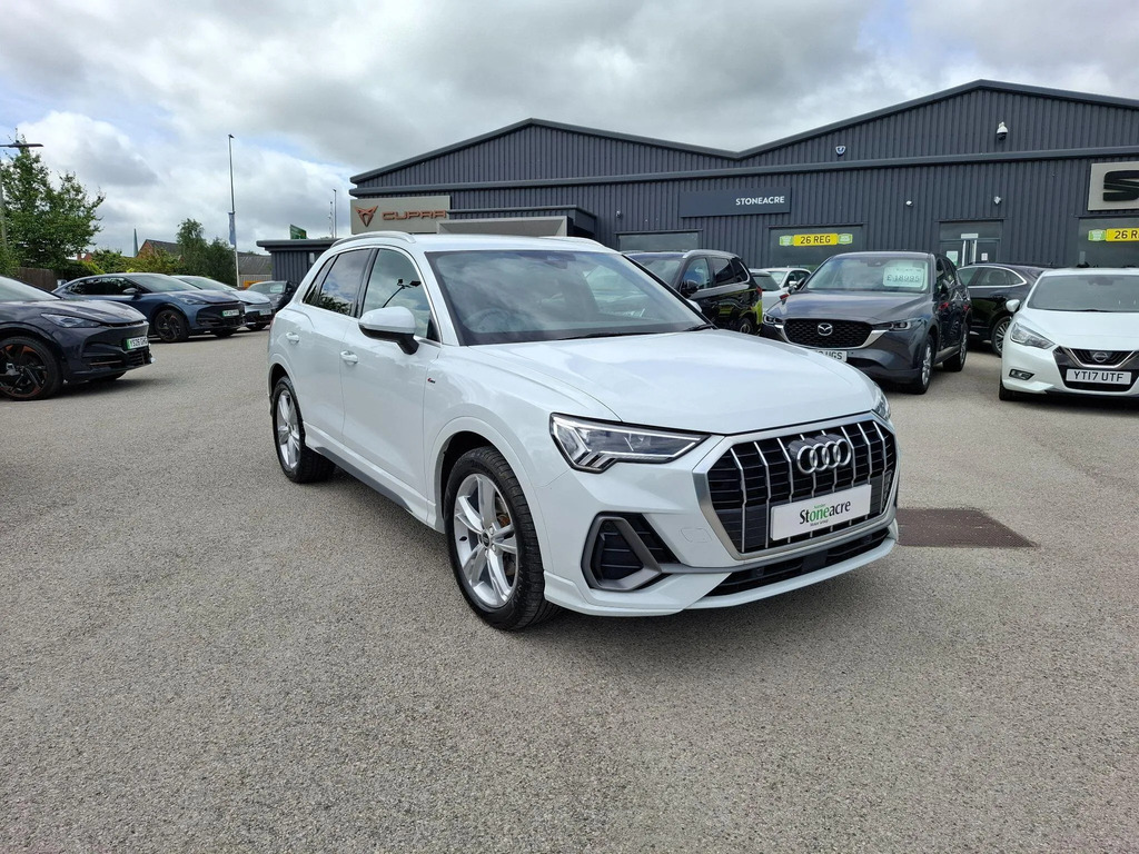 Audi Q3 1.5 Tfsi Cod 35 S Line S Tronic Euro 6 Ss