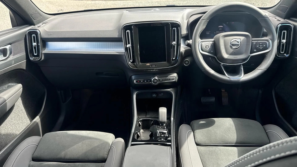 Volvo XC40 2.0 B4 Mhev Plus Black Edition Dct Euro 6 S  #5