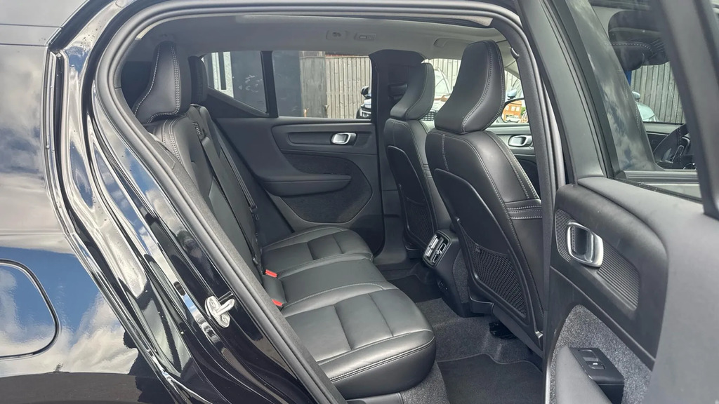 Volvo XC40 2.0 B3 Mhev Ultra Dark Dct Euro 6 Ss  #6
