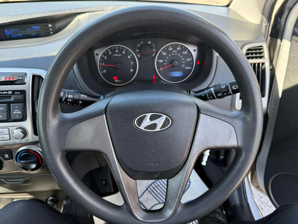 Hyundai I20 1.2 Active 84 Bhp - Free Delivery White #19
