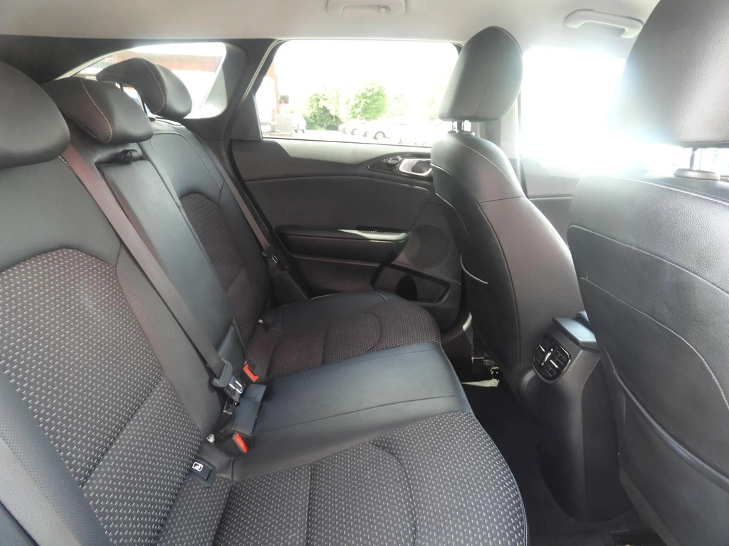 Kia Ceed 2020 1.6 Crdi 2 Nav Sportswagon Grey #13