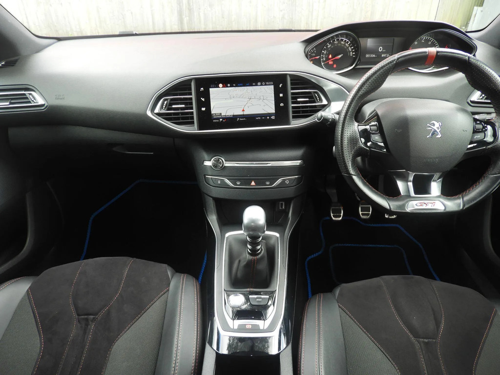 Peugeot 308 Tech Edition 1.2 Puretech 130 Eat8 Ss White #10