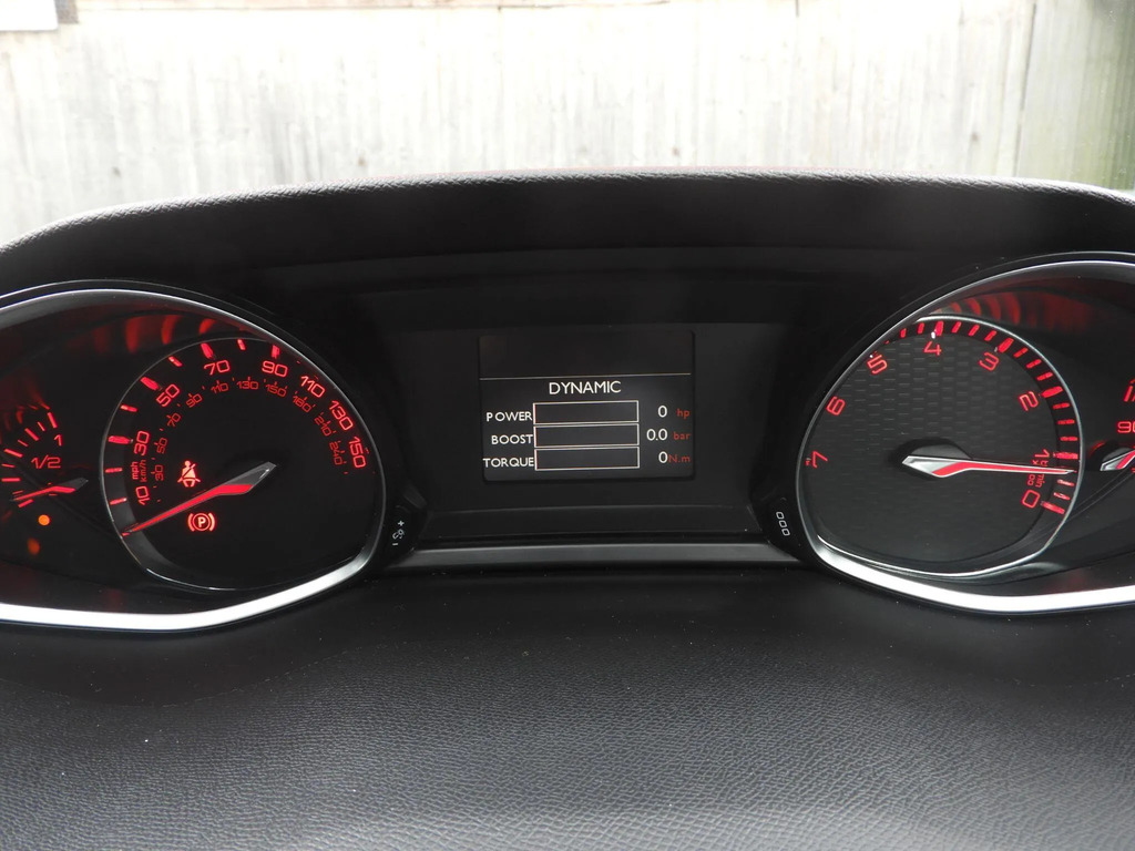 Peugeot 308 Tech Edition 1.2 Puretech 130 Eat8 Ss White #25