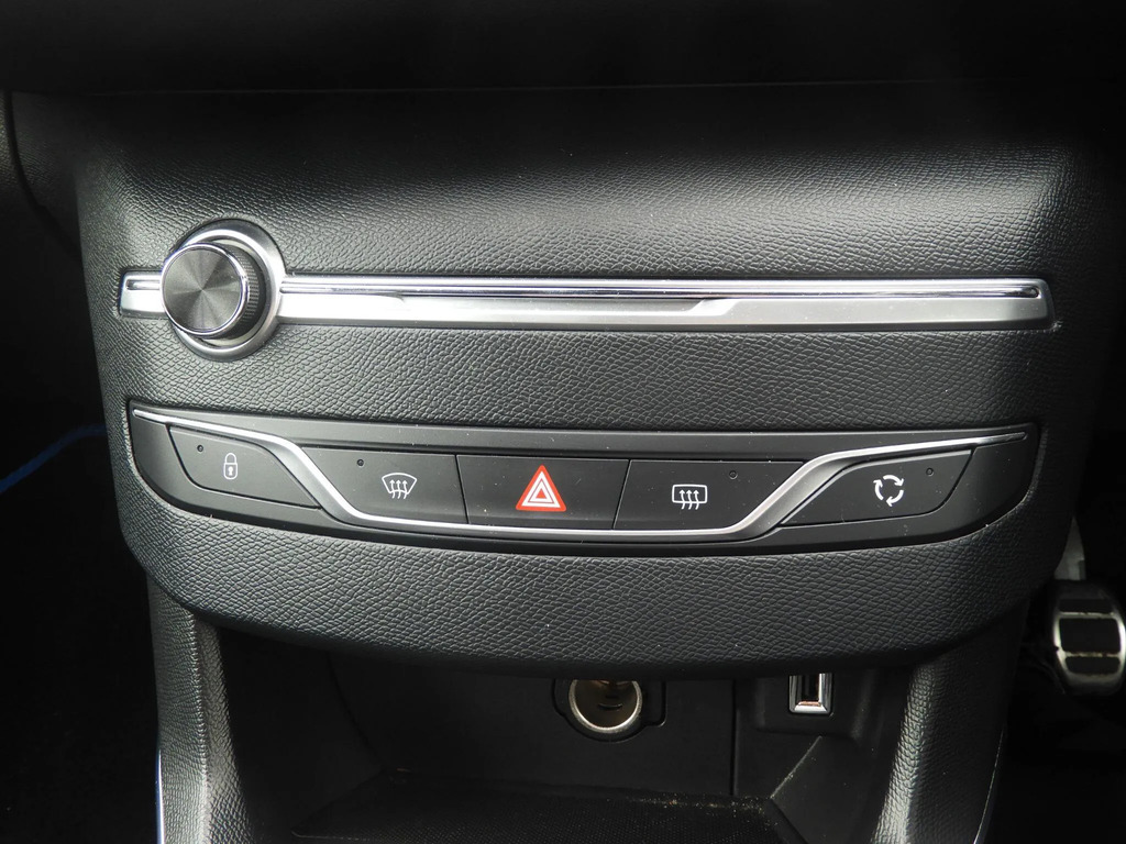 Peugeot 308 Tech Edition 1.2 Puretech 130 Eat8 Ss White #15