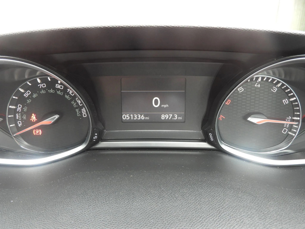 Peugeot 308 Tech Edition 1.2 Puretech 130 Eat8 Ss White #24