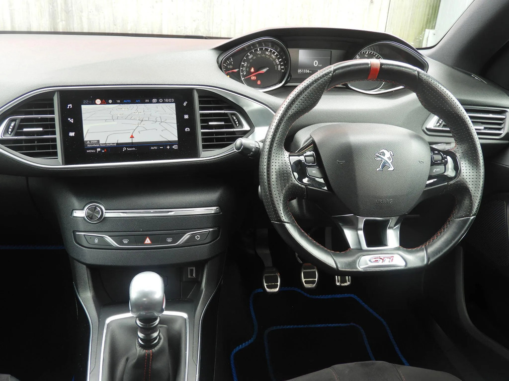 Peugeot 308 Tech Edition 1.2 Puretech 130 Eat8 Ss White #28
