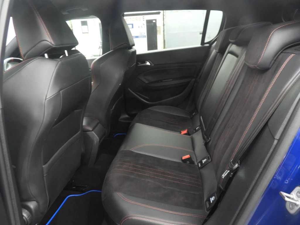 Peugeot 308 Tech Edition 1.2 Puretech 130 Eat8 Ss White #13