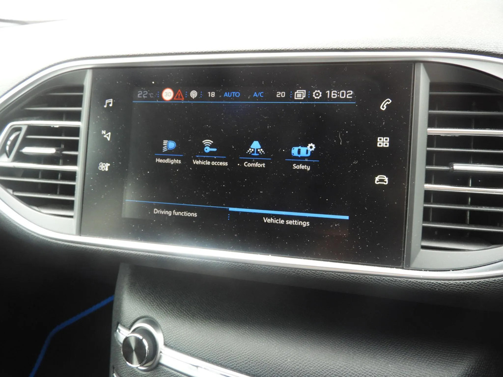 Peugeot 308 Tech Edition 1.2 Puretech 130 Eat8 Ss White #22