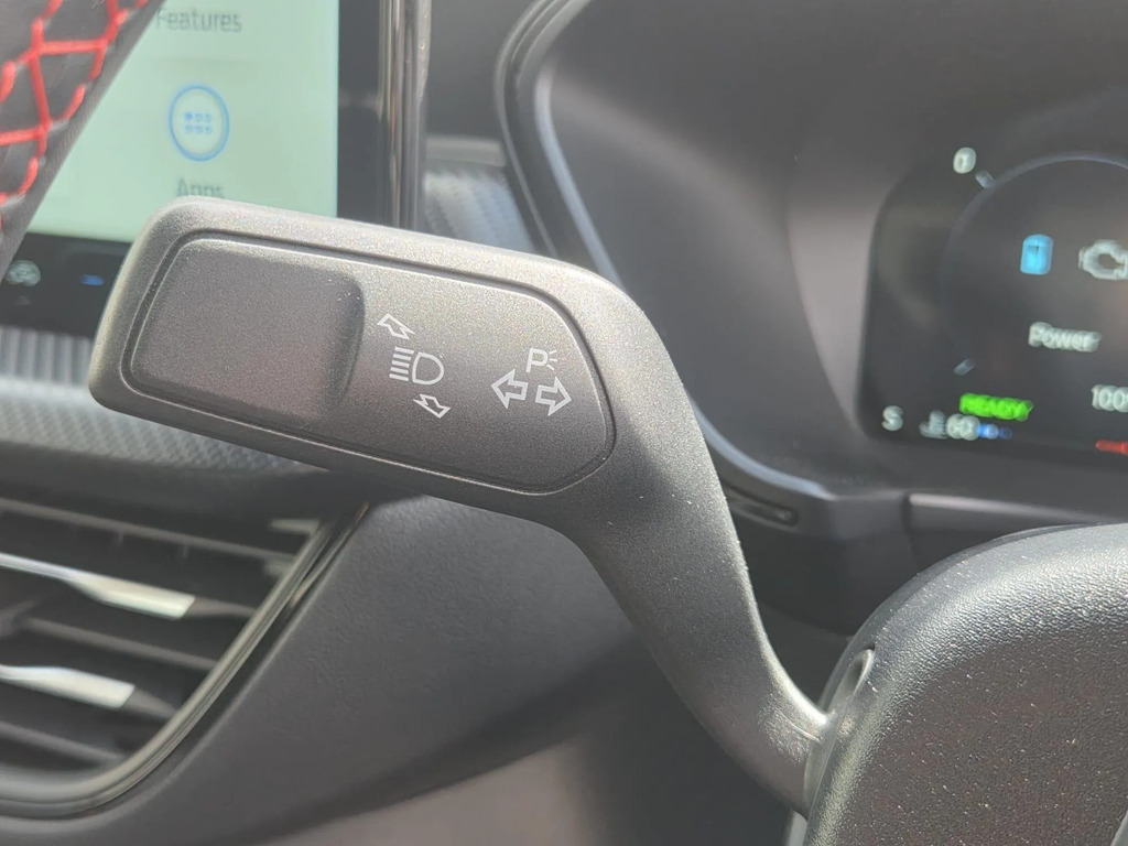 Ford Kuga 2.5 Fhev St-line X Cvt Green #27