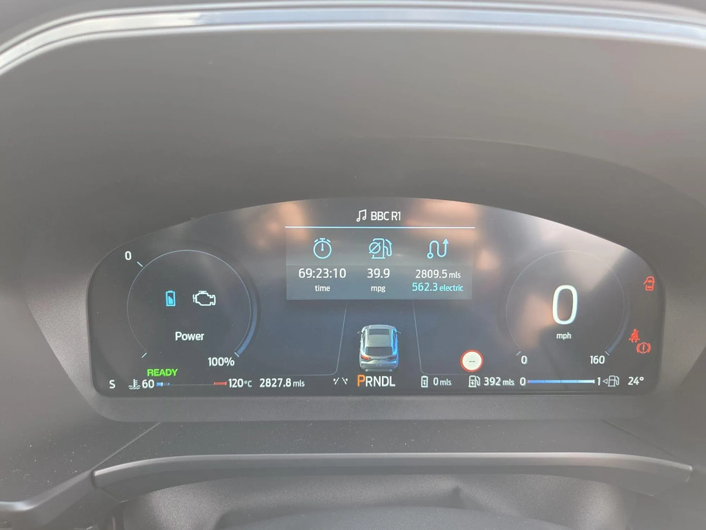 Ford Kuga 2.5 Fhev St-line X Cvt Green #28