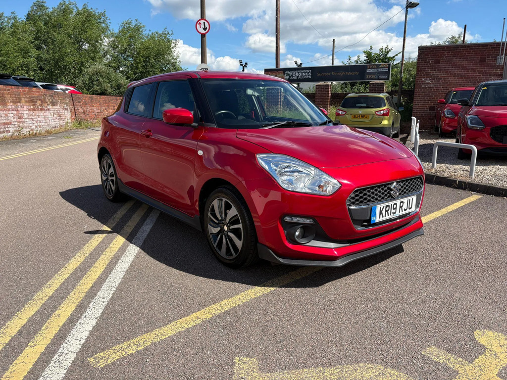 Suzuki Swift 1.2 Dualjet Attitude Red