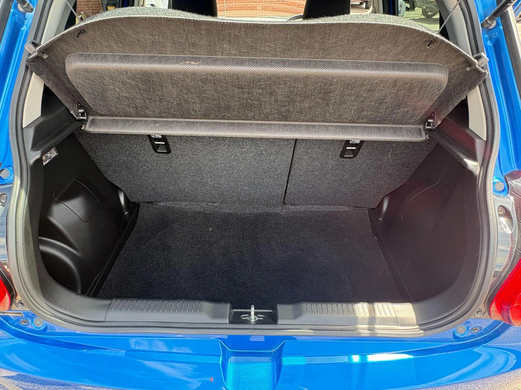 Suzuki Swift Sz-t Dualjet Red #22