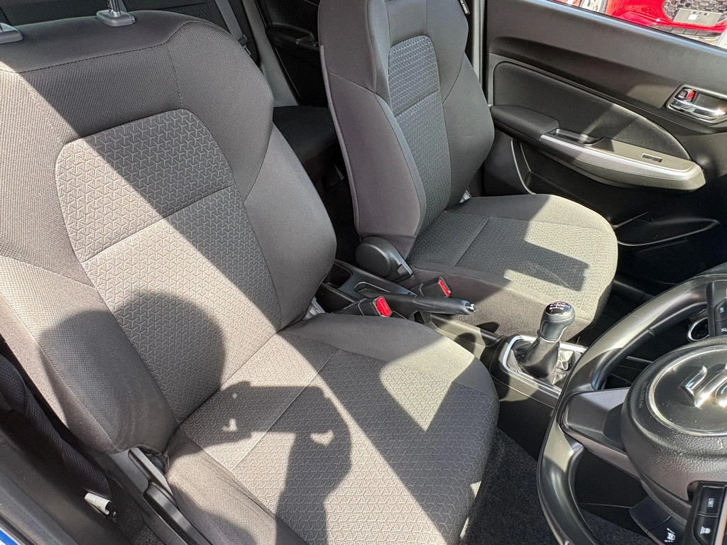Suzuki Swift Sz-t Dualjet Red #20