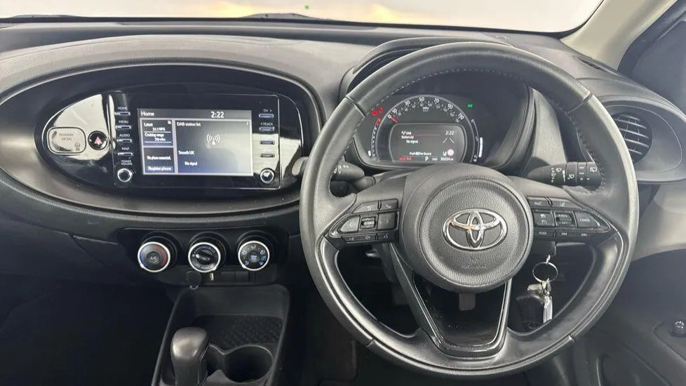 Toyota Aygo X 1.0 Vvt-i Pure #6