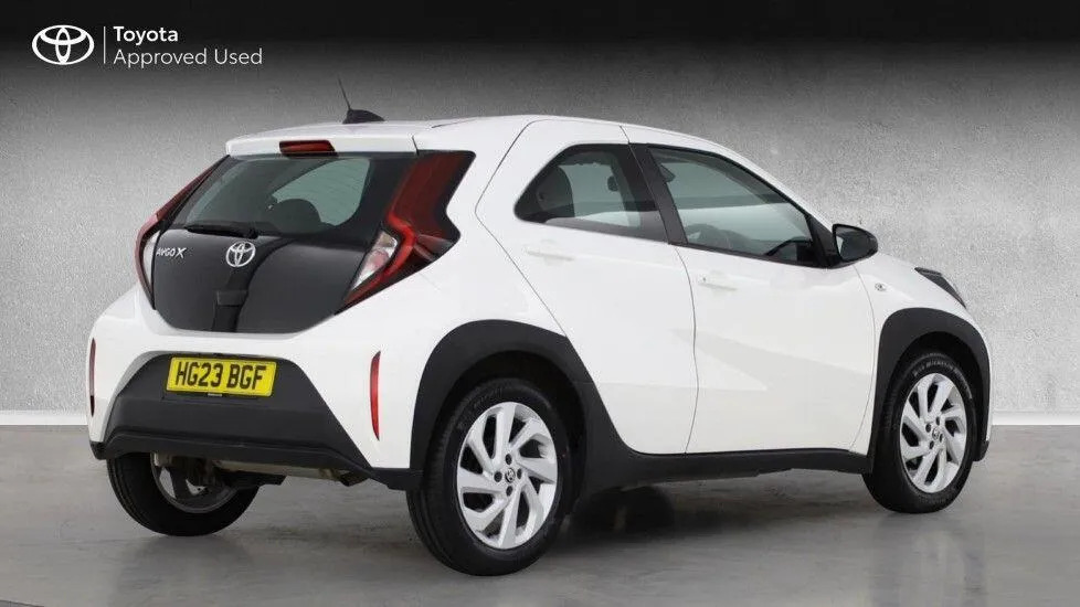 Toyota Aygo X 1.0 Vvt-i Pure #2