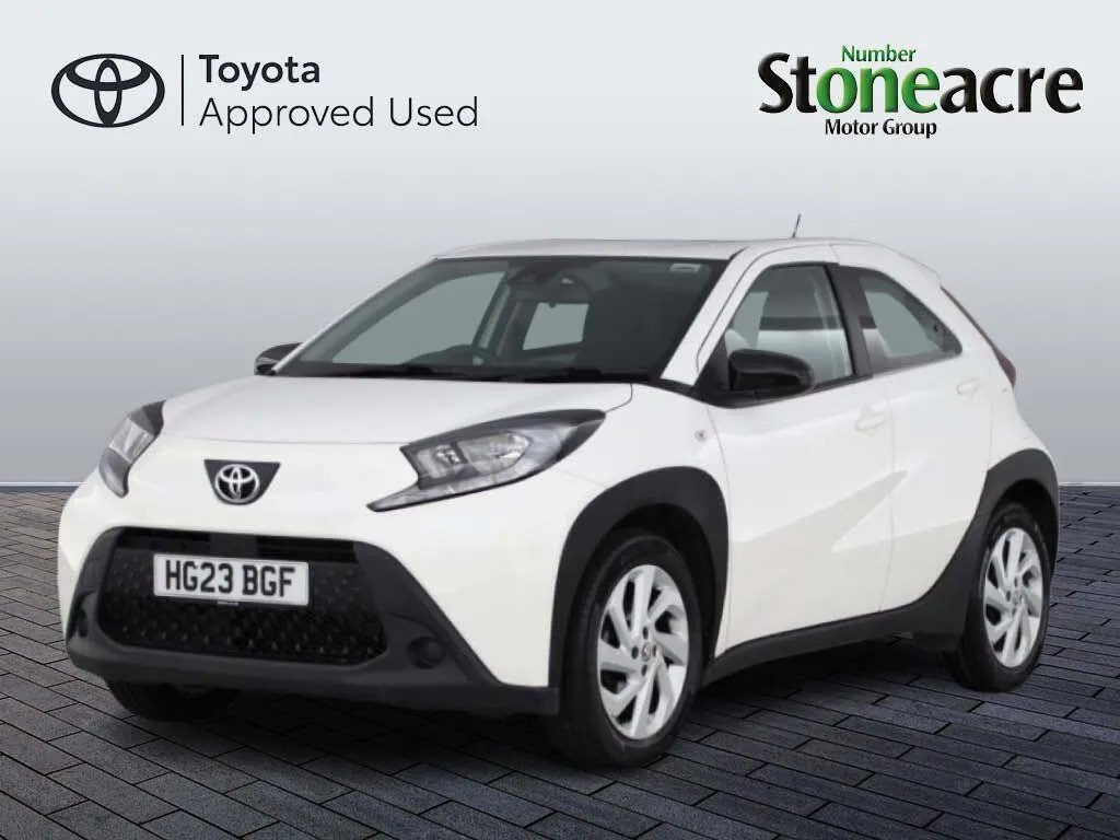 Toyota Aygo X 1.0 Vvt-i Pure HG23BGF #3