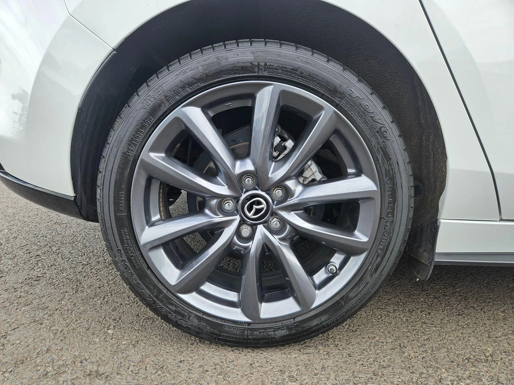 Mazda 3 Exclusive-line Mhev Aut Silver #9