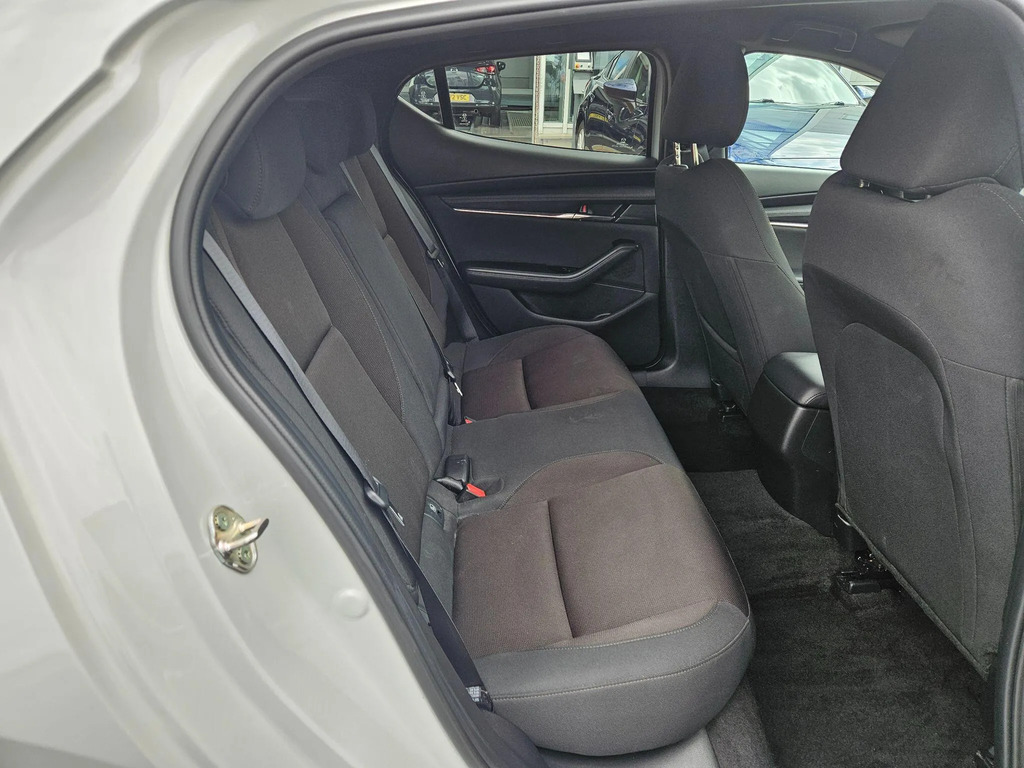 Mazda 3 Exclusive-line Mhev Aut Silver #16