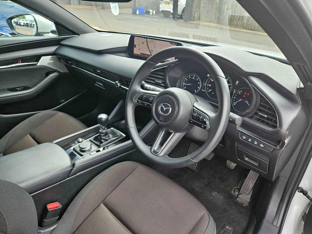 Mazda 3 Exclusive-line Mhev Aut Silver #11