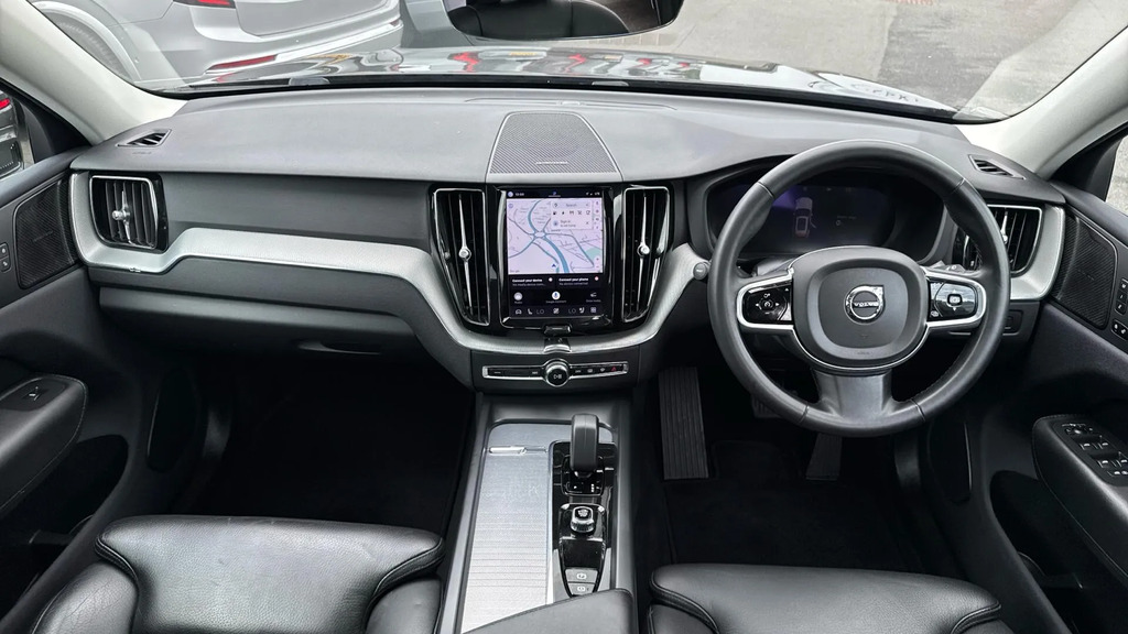 Volvo XC60 Plus Dark T6 Awd 350 Hp #5