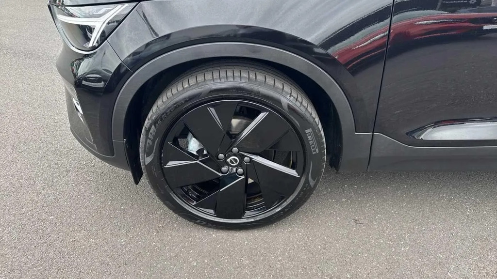 Volvo XC40 2.0 B4p 194 Plus Pro Black Edition MD75FAO Grey #35