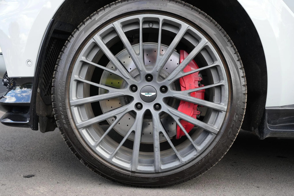 Aston Martin DBX 4.0 V8 707 Suv 4Wd Euro 6 Ss 7  #4