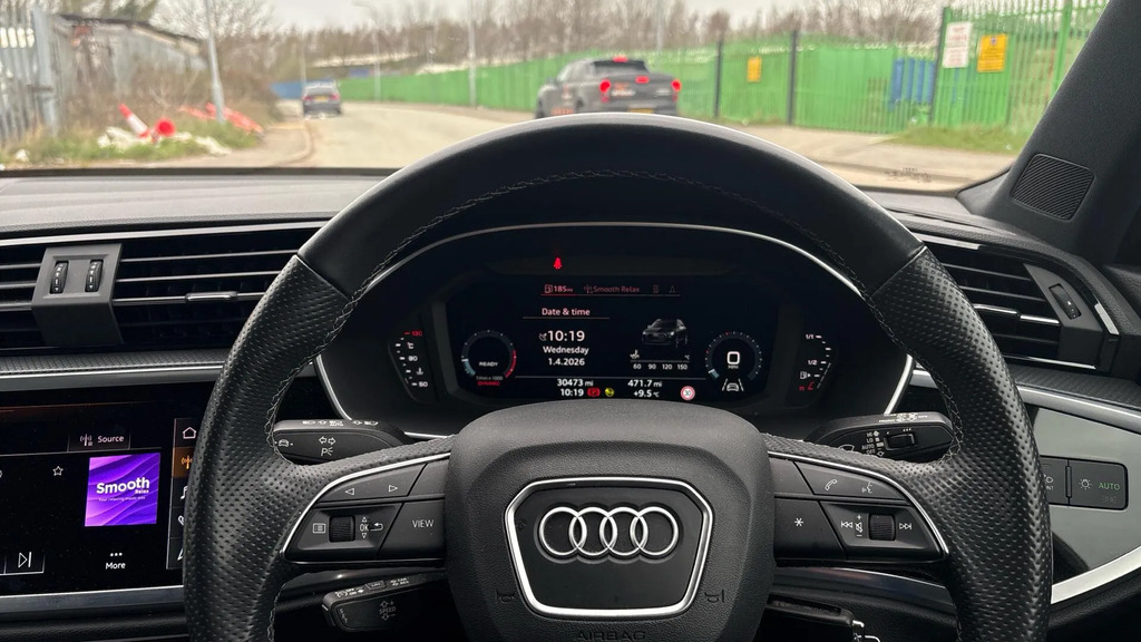 Audi Q3 35 Tfsi Black Edition Comfortsound Pack Grey #9