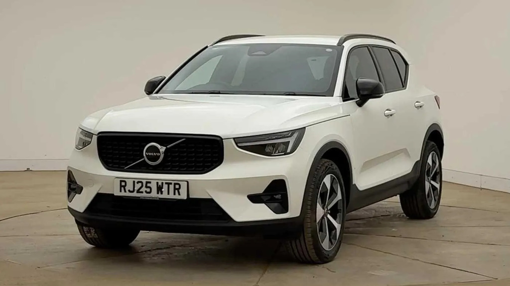 Volvo XC40 2.0 B3p Plus Dark  #6
