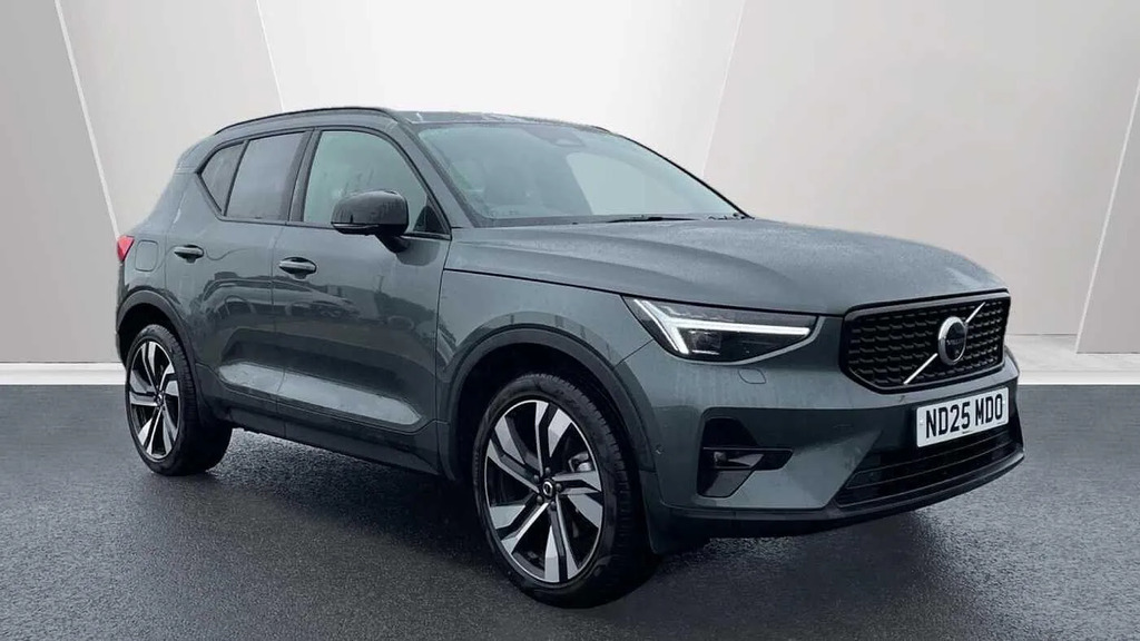Volvo XC40 2.0 B3 Mhev Ultra Dark Dct Euro 6 Ss 