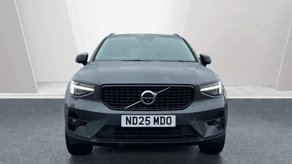 Volvo XC40 Plus, B3 Mild Hybrid, Dark Silver #8