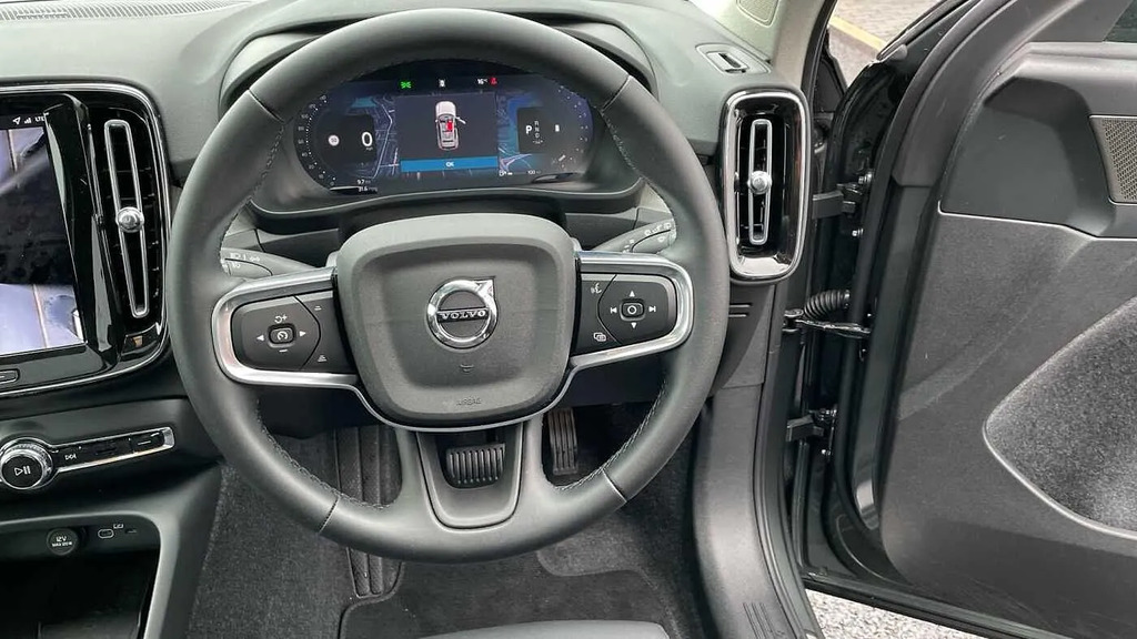 Volvo XC40 Plus, B3 Mild Hybrid, Dark Silver #10