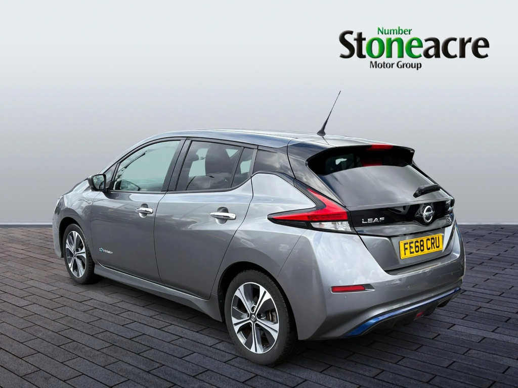 Nissan Leaf 40Kwh Tekna Hatchback 150 Ps #4