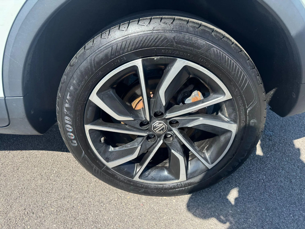 MG ZS Exclusive 1.5 Vti-tech White #16