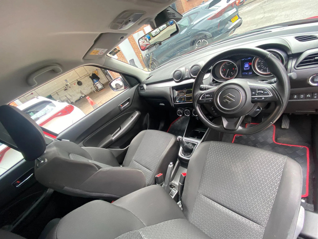 Suzuki Swift 1.2 Sz5 Dualjet Mhev 82 Bhp Blue #18