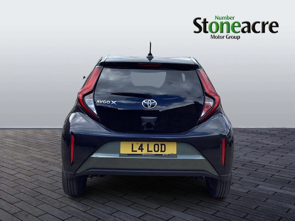 Toyota Aygo X 1.0 Vvt-i Edge  #5