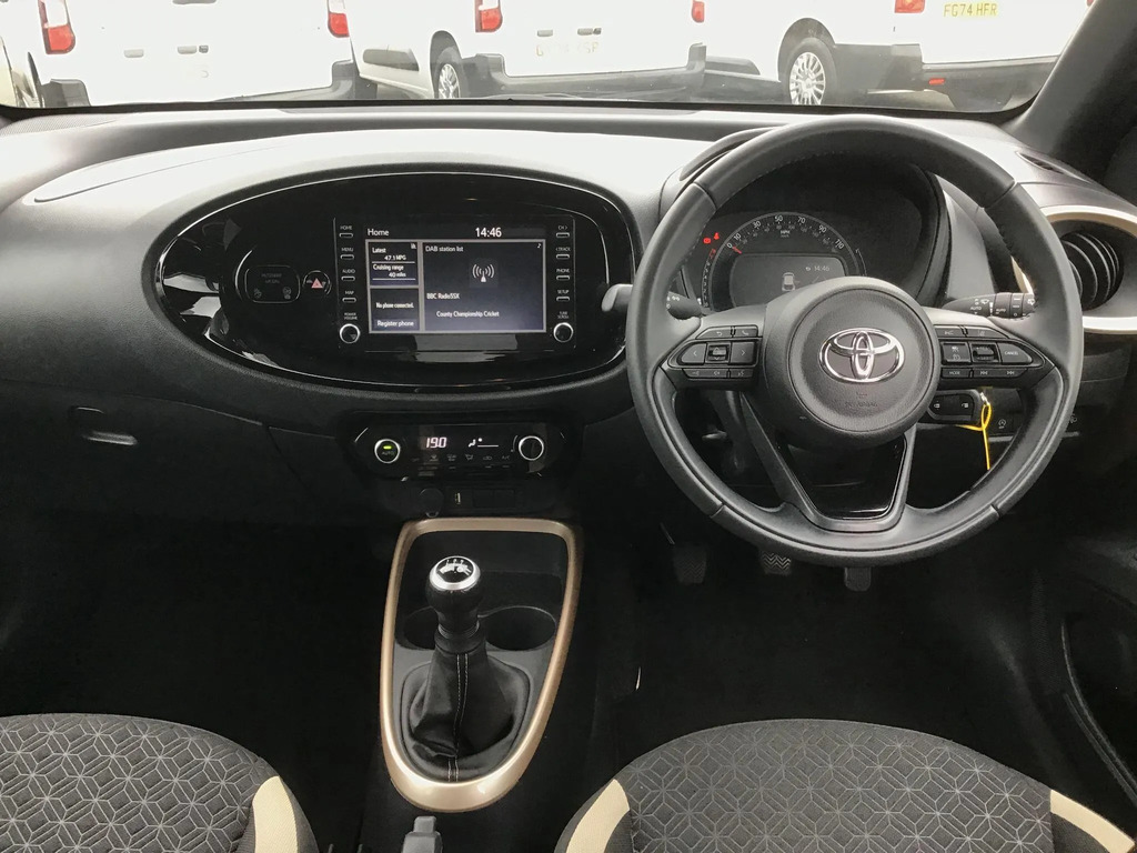 Toyota Aygo X 1.0 Vvt-i Edge  #6