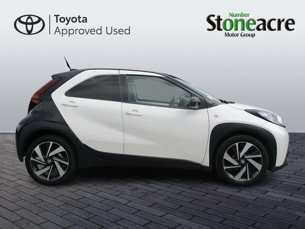 Toyota Aygo X 1.0 Vvt-i Edge  #2