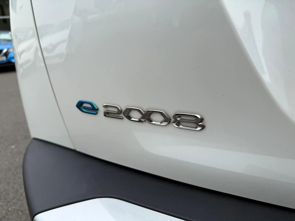 Peugeot e-2008 50Kwh Gt 7Kw Charger  #4