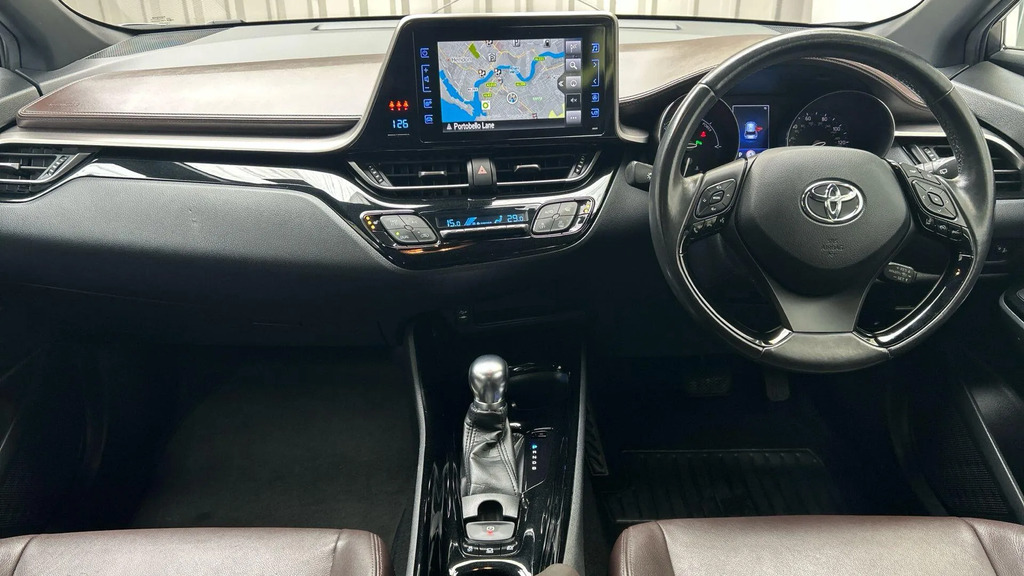 Toyota C-Hr Excel Silver #9