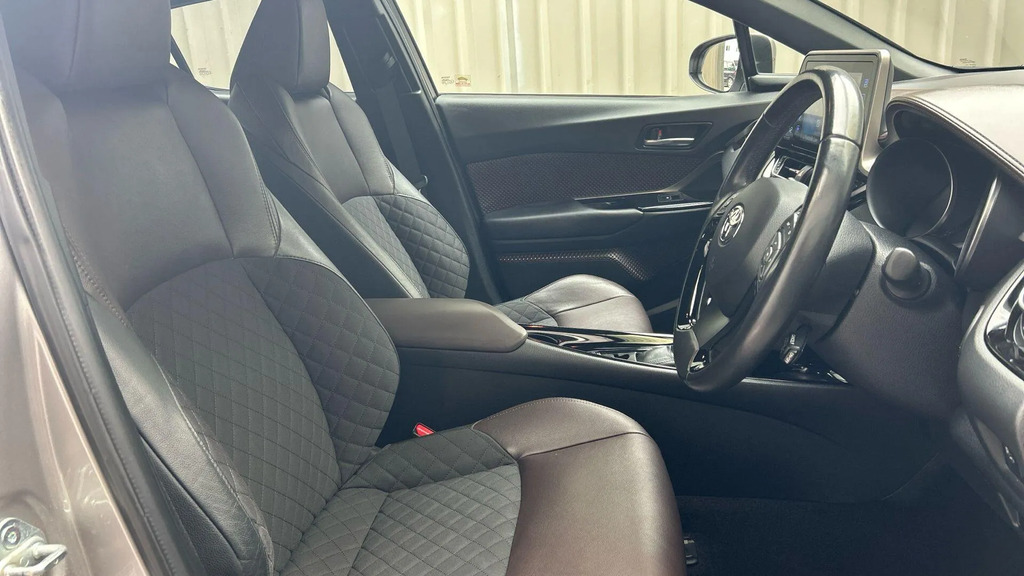Toyota C-Hr Excel Silver #15