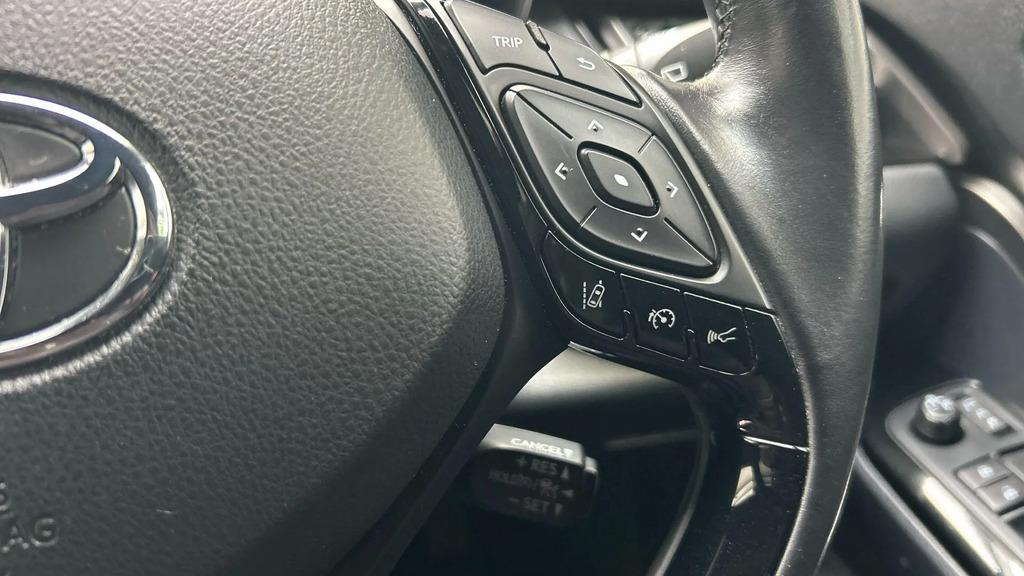 Toyota C-Hr Excel Silver #39