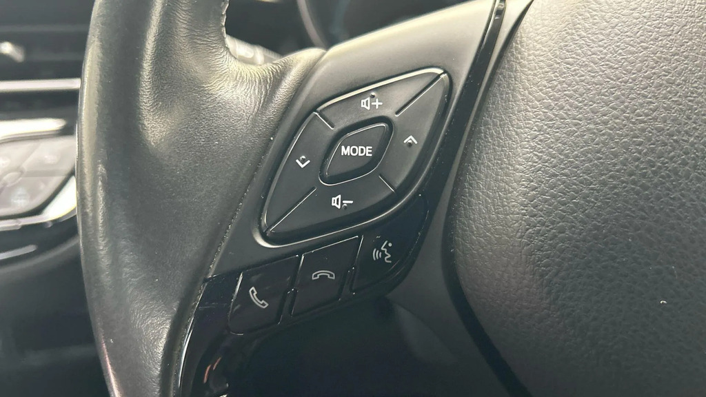 Toyota C-Hr Excel Silver #38