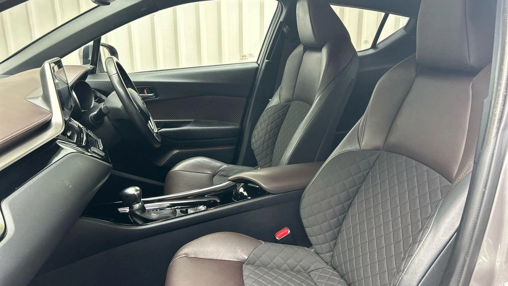 Toyota C-Hr Excel Silver #14