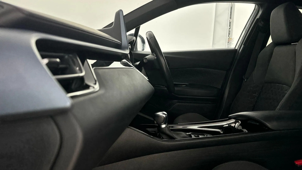 Toyota C-Hr Excel Black #14